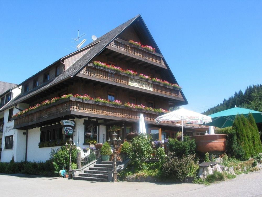 Landgasthof Jostalstüble Hotel Titisee-Neustadt Exterior foto